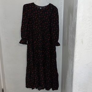 Zara floral dress with pockets